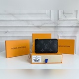 damier 帆布小皮包可放零錢和鑰匙，放入手袋或衣服口袋輕而易舉。鑰匙環，鑰匙