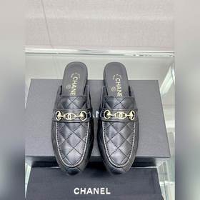 香奈兒Chanel小香23Ss新款一字雙C扣樂福鞋/半拖鞋鞋面飾以經典菱格元素