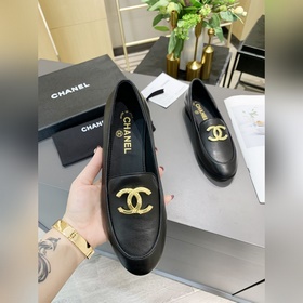 Chanel香奈兒2023早春新款單鞋、面料混種羊皮.漆皮兩種，内裡羊皮裡，原版