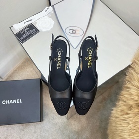 CHANEL小香/ 早春粗跟瑪麗珍鞋！____________________