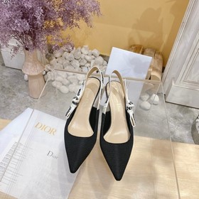 織布款 Dior春夏經典爆款系列……【蝴蝶結織帶後空高跟單鞋】Dior~ j