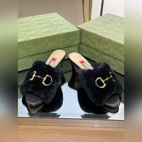 GuCC古奇2023中國新年特别限量系列款中國新年系列Princet*馬銜扣中跟