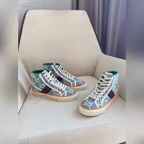 蝸牛上新 Arrival Gucci tennis 1977 經典系列帆布鞋…