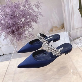 MANOLO BLAHNIK 平底款“LUTARA”施華洛世奇水晶絲綢緞面穆勒鞋