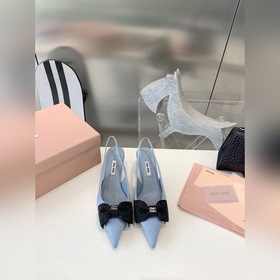 代購級 MIUMIU缪缪2023vs春夏最新走秀爆款單鞋系列…… 尖頭蝴蝶結燙鑽