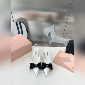 代購級 MIUMIU缪缪2023vs春夏最新走秀爆款單鞋系列…… 尖頭蝴蝶結燙鑽