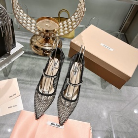 miumiu 2023春夏新款鞋面原版對色定做 非普通材質 膠片材質特殊織網一字