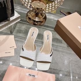 頂級品質 Miu Miu2023新款石頭紋 小貓鑽跟 懶人拖鞋  既拖既穿