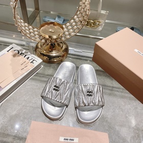 Miu*Miu2023  春夏潮品水台拖鞋系列 1：1開模秒殺市場一切版本 歐美