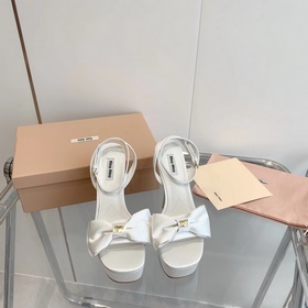 早春新品 Miu Miu 23/超高跟防水台水鑽高跟涼鞋 miumiu2023最