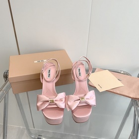 早春新品 Miu Miu 23/超高跟防水台水鑽高跟涼鞋 miumiu2023最