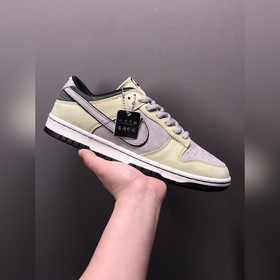 tomo Katsuhiro x Nk SB Dunk Low Steamboy