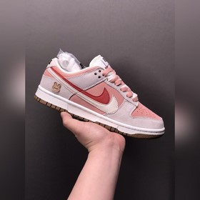 最強版 Nk Dunk Low SE 2023兔年限定 SB扣碎籃闆時尚休閑闆鞋