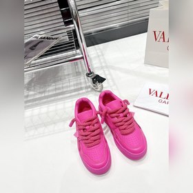 Valentino Out Stud 華倫天奴運動休閑鞋 2023最新款 粗鞋帶