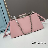 Fendi 2023SS秀場早春系列米蘭時裝周現貨首發，光面頂級牛皮，對版鎏叻五