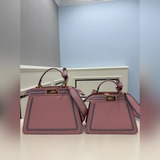 FENDI  eekaboo ISeeU 撞色縫線小貓包标志性 eekabo