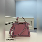FENDI  eekaboo ISeeU 撞色縫線小貓包标志性 eekabo