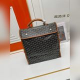 goyard(戈雅)最新saintlager包出貨，此款包延續 goyard采