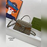 新款g家dionysus酒神系列，以古希臘衆神之一的酒神狄俄尼索斯為靈感來源，雙