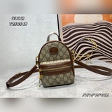 新品  gg mini backpack 斜挎小背包又是一隻一眼看中的小書包