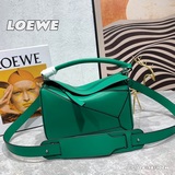 【大號金扣的】【配圖片禮盒】2023火遍全世界的熱銷款loewe/羅意威店主自留
