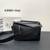 loewepuzzle包包新色來襲!!全黑壓花真的太酷了！loewe2023秋