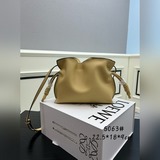 Flamenco clutch-NEW 迷你尺寸：22.5-18-9cm型