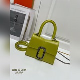 小號Marc Jacobs logo标牌MJ專櫃23年新款單肩斜挎手提沙漏包，