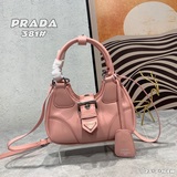 配盒子 新款(配皮)Prada moon bag 手提腋下斜挎包 複古時尚 凹造