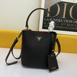 原廠原皮 P家2023最新款1BA219 Prada Double Saffia