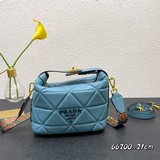 專櫃高品質2023開春醉新款獨家首發《PRADA》飯盒包，采用進口小羊皮，複雜