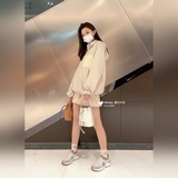 小號 TOD’S 托德斯 水桶包 進口小牛皮，小荔枝紋皮質細膩柔軟，配有手一條