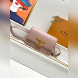 TOD’S Timeless 小號牛皮斜挎/腰包本款三用腰包以雅緻細膩的牛皮