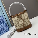 大號   TORY BURCH Monogram 2023夏季新抽繩水桶包 質感