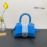小號Balenciaga x Adidas 聯名沙漏包已上線繼Gucci古馳