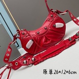 【原單小號】  爆裂文銀色Balenciag Le Cagole半月牙腋下包斜