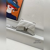 【mini號油蠟皮】Balenciaga 最新 Crush 包款強勢登場！高級