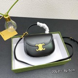 Celin23春夏新款mini手柄馬鞍包LISA同款可斜背及挂肩box皮質