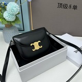 CELINE 22s～新品TEEN BESACE TRIOMHE亮澤牛皮革手袋
