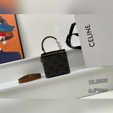 CELIN-E 23s春夏-迷你光滑牛皮革化妝箱Celine 新色盒子非成愛正