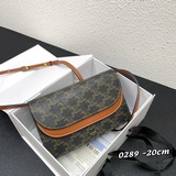 CELINE TRIOMHE帆布62%塗層帆布、38%小羊皮57%小牛皮、43