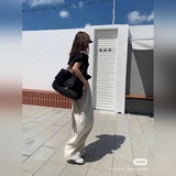 大號最近 chanel機場包太火啦 搶破頭的一隻|||每年春夏的時尚圈，丹甯的面