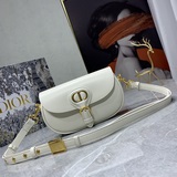 【原版品質】迪奧豆腐包 Dior BOBBY 新款複古包，複古牛皮的紋路，硬挺的