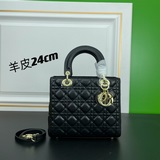 dior Ultra-matte  SO BLACK暗黑系的戴包連同五金鍊條