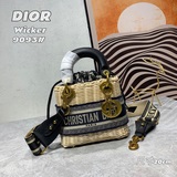 新款竹編織包今日分享·Dior21高品質新款編織菜籃子包自迪奧 Dior Dio