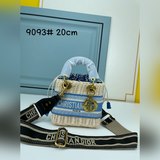 新款竹編織包今日分享·Dior21高品質新款編織菜籃子包自迪奧 Dior Dio