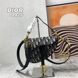 小號 (配盒子) 【Dior saddle 老花 細肩帶 】【配專櫃盒子】小