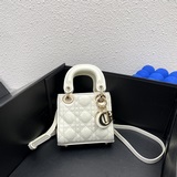 超迷你戴包，單肩斜挎包 裝了個寂寞suermini lady手袋體現了 d 對
