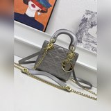 金扣，Mini lady classic戴系列 既高顔值又值得入手的經典系