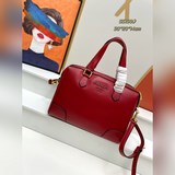 普拉達《PRADA》2023  獨家醉心款上市普拉達最暢銷簡約款式，采用原版細荔
